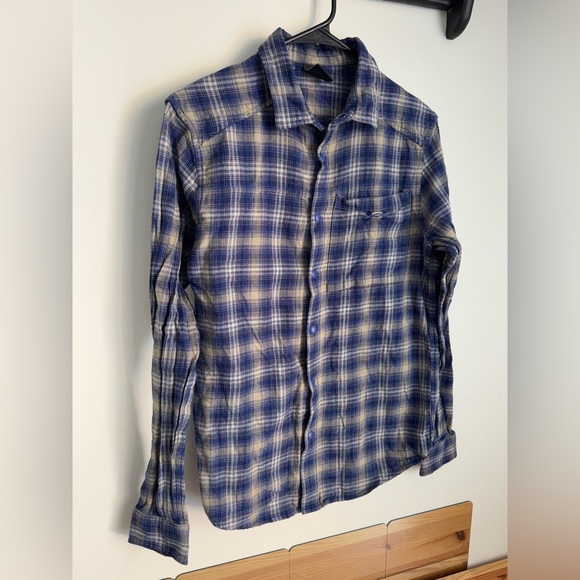 Under Armour plaid button down shirt - Picture 2 of 5